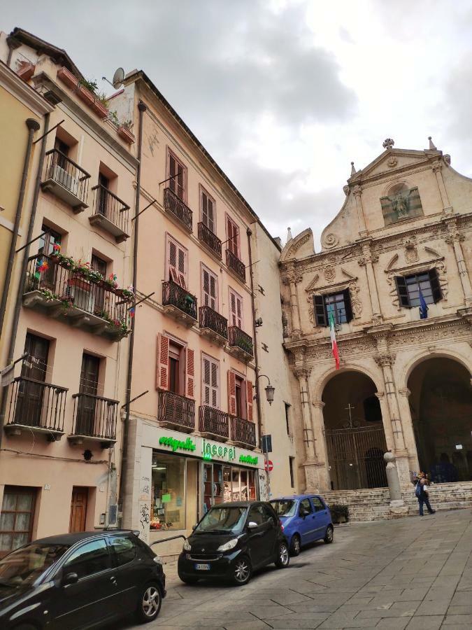 Domu 'E Casteddu Apartamento Cagliari Exterior foto